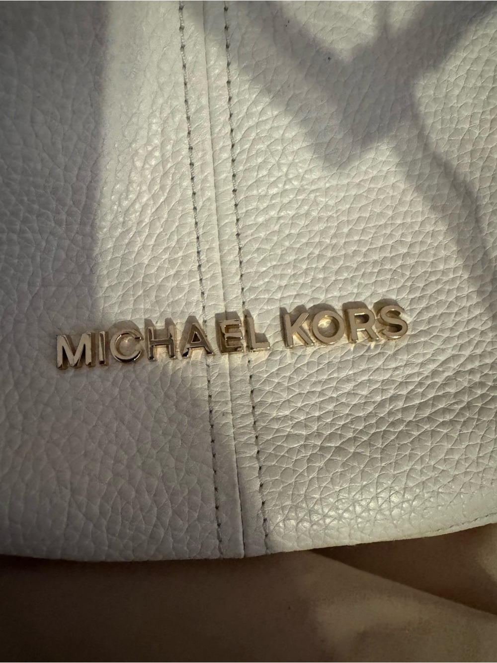Michael Kors White Leather Shoulder Bag with Gold Logo